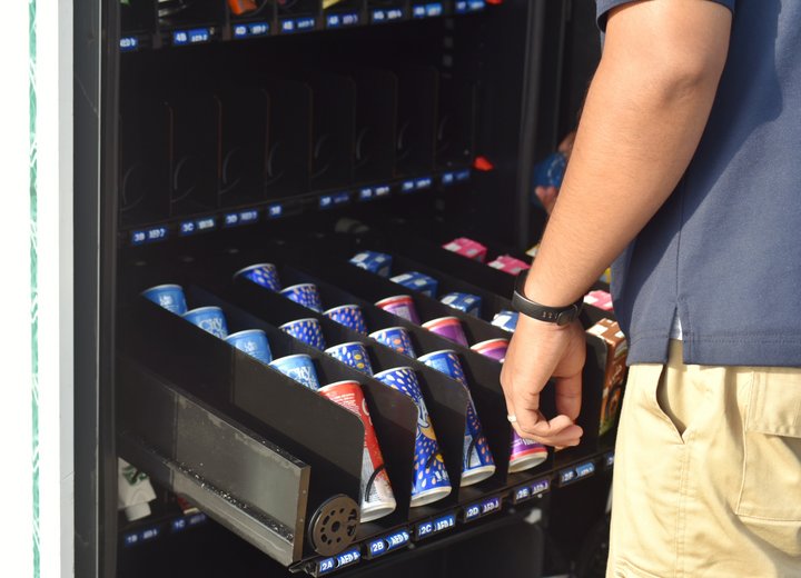 How to Start a Vending Machine Business